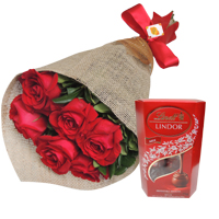 Bouquet flores vermelhas e chocolate